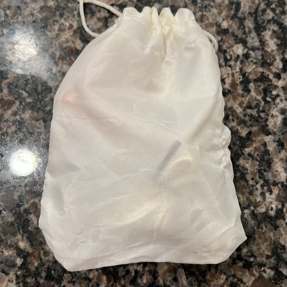 Philips White and Pink Electric Shaver Set - Picture 4 of 4